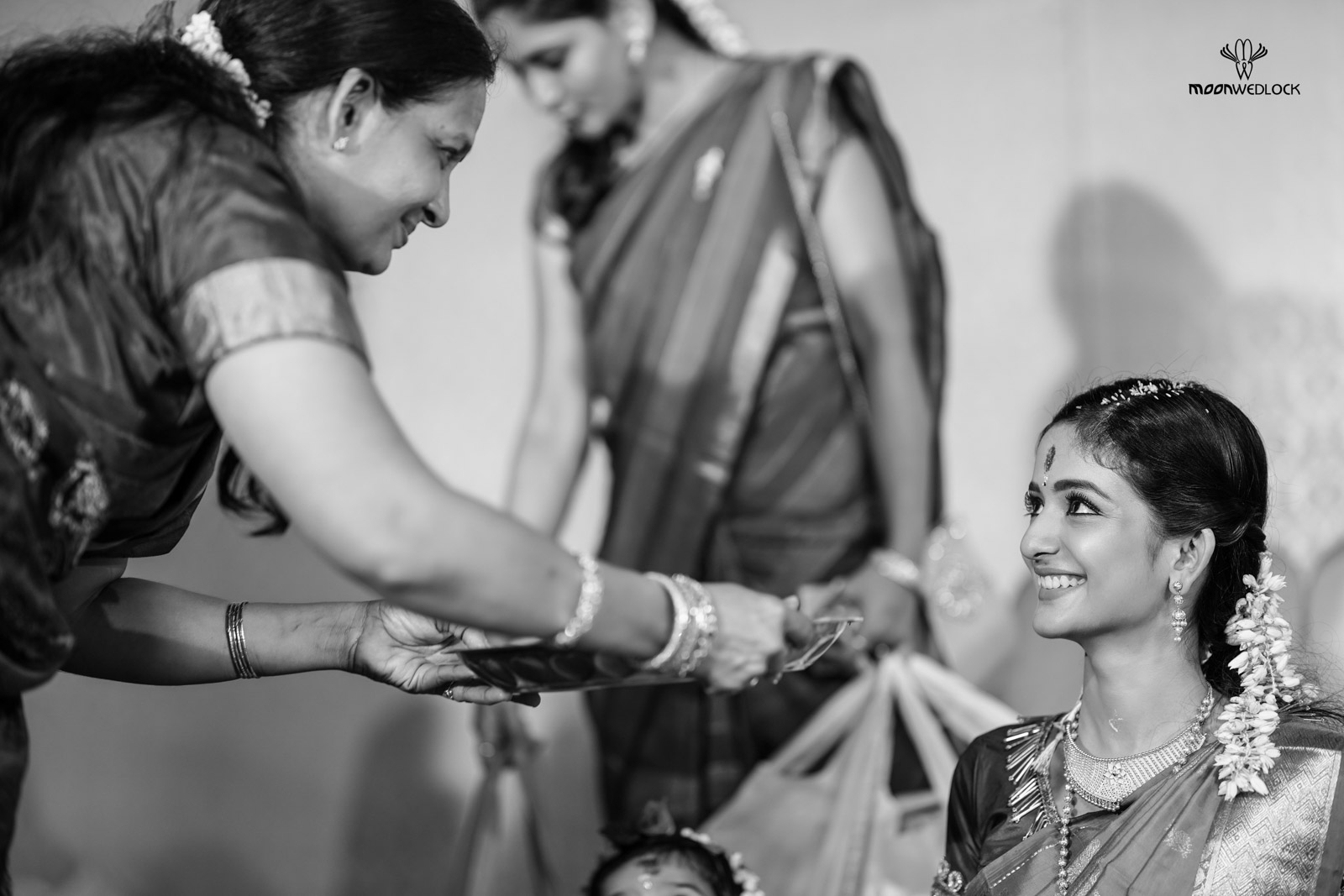 best-kannada-wedding-photographers-in-benguluru-moonwedlock (19)