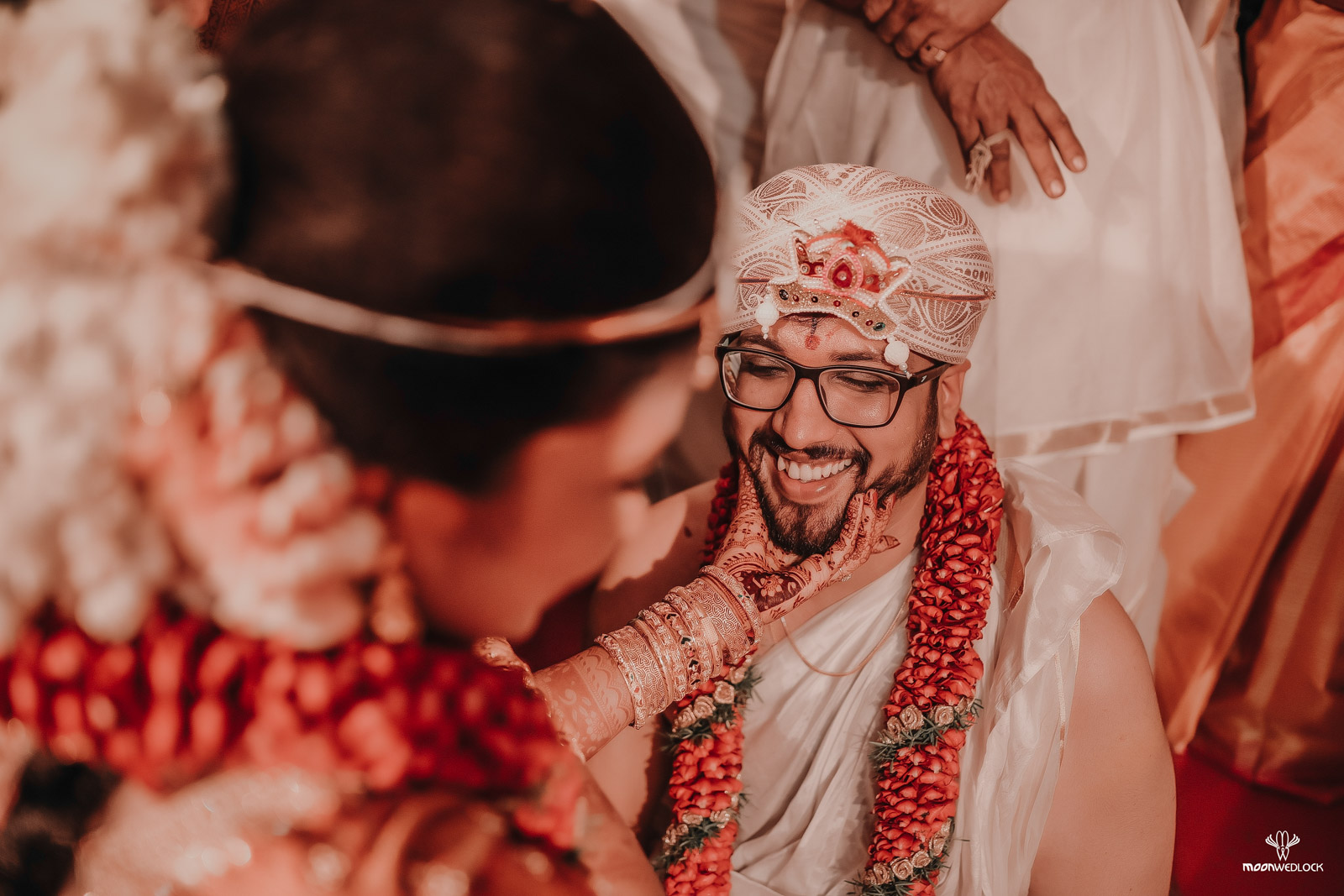 kannada-wedding-photographers-in-bangalore-moonwedlock (34)