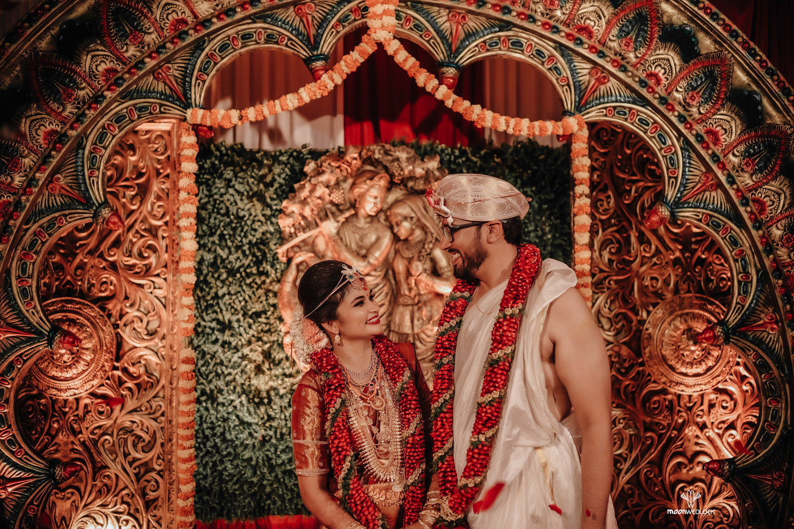 kannada-wedding-photographers-in-bangalore-moonwedlock (48)