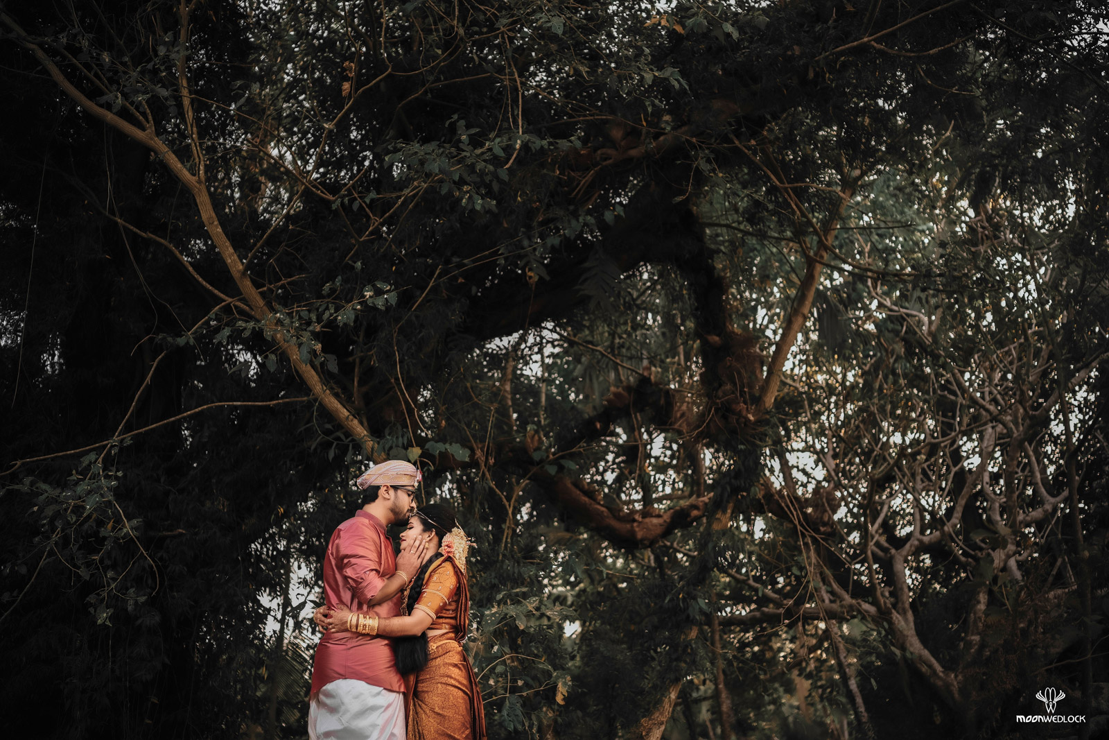 kannada-wedding-photographers-in-bangalore-moonwedlock (65)